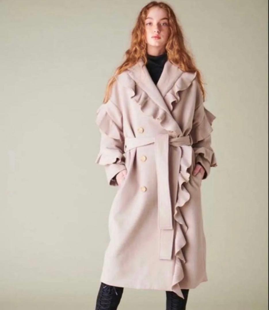 【着用短時間3.4回】エステラケー　フリルベルテッドコート　ホワイト