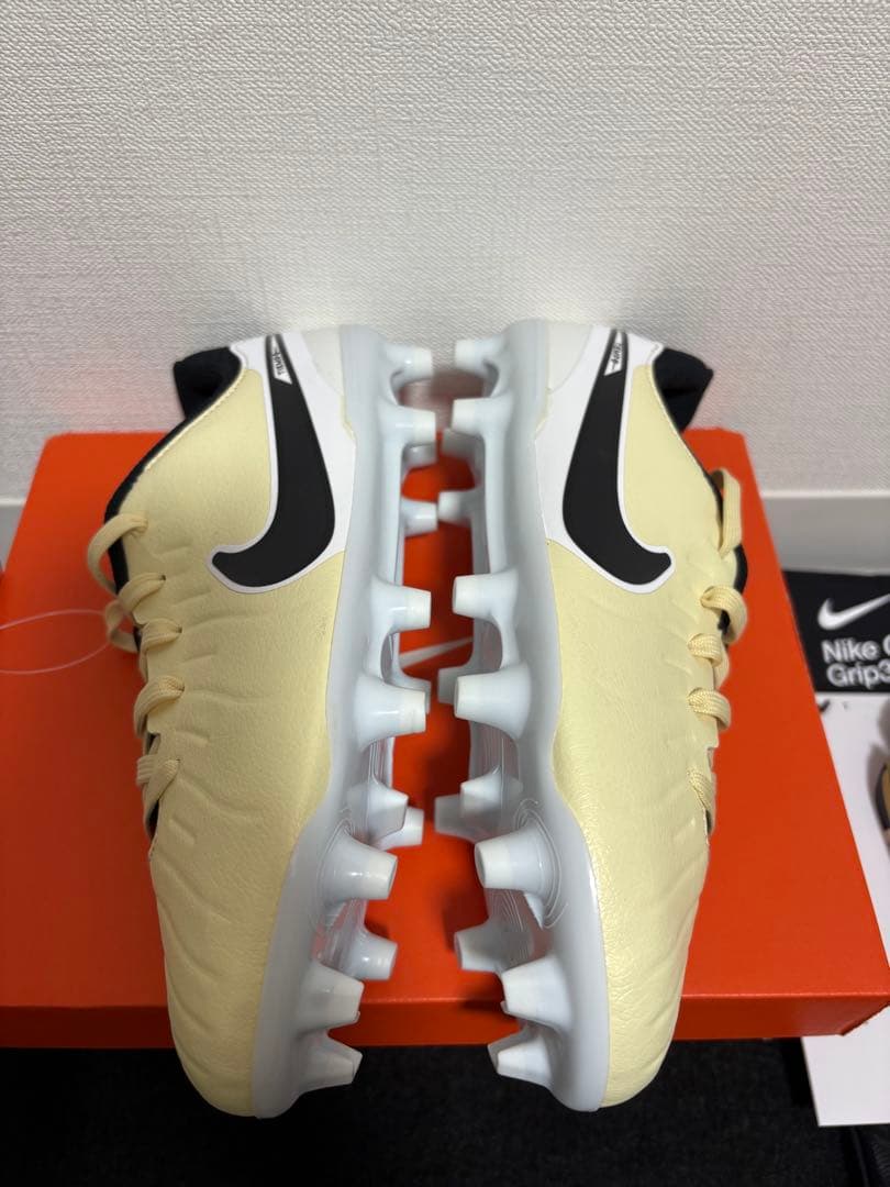 ナイキ 220ジュニアレジェンド10 アカデミーGRIP 3 キーパーグローブ