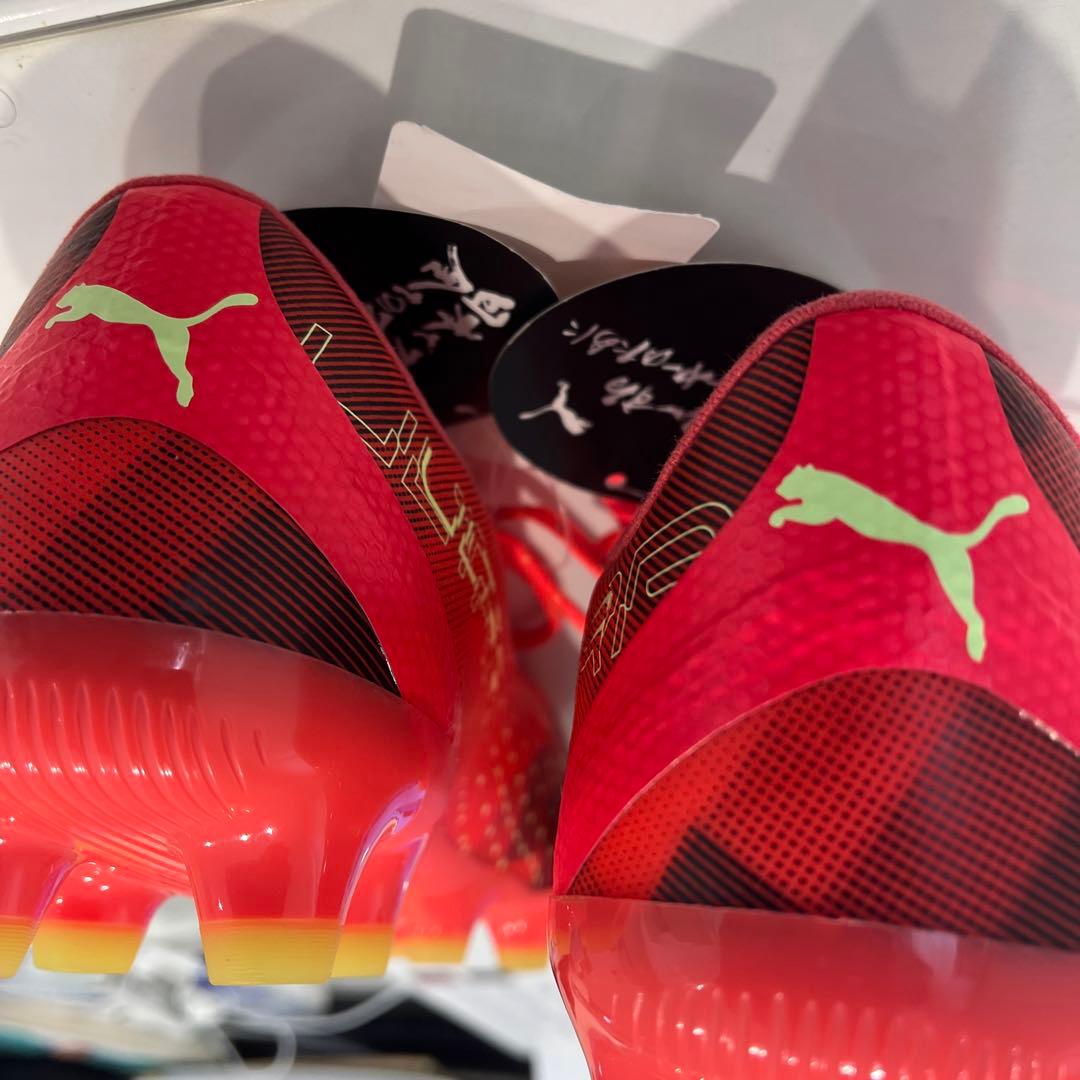 PUMA プーマ　ULTRA サッカーシューズ 24.0cm レッド