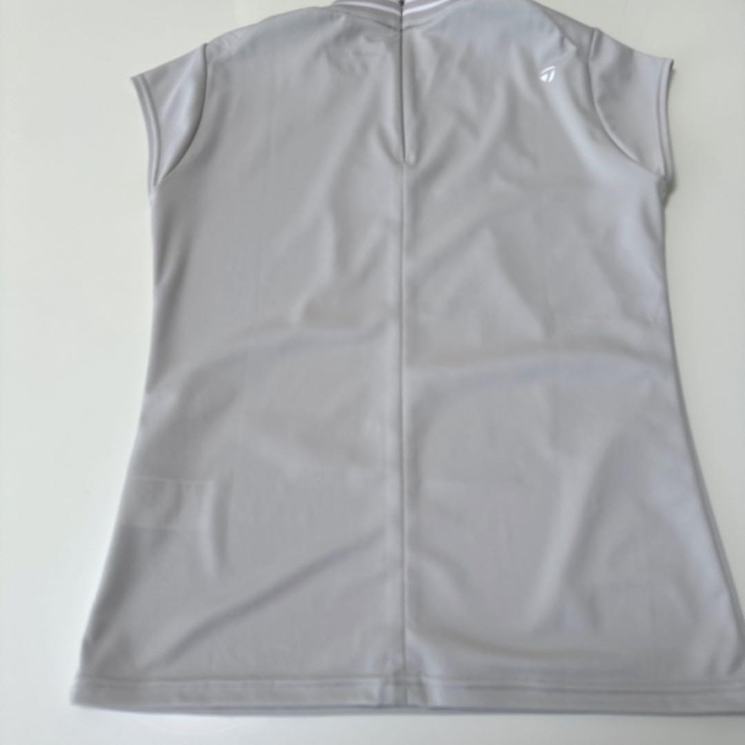 ☆【TAYLORMADE 】☆ベージュモックネックのトップスとスカート☆ ゴルフ