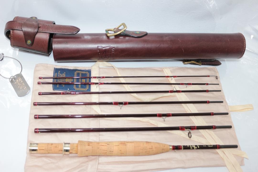 Hardy　デラックス・スマグラー・クラッシック　8.5ft　5番　革ケース付き