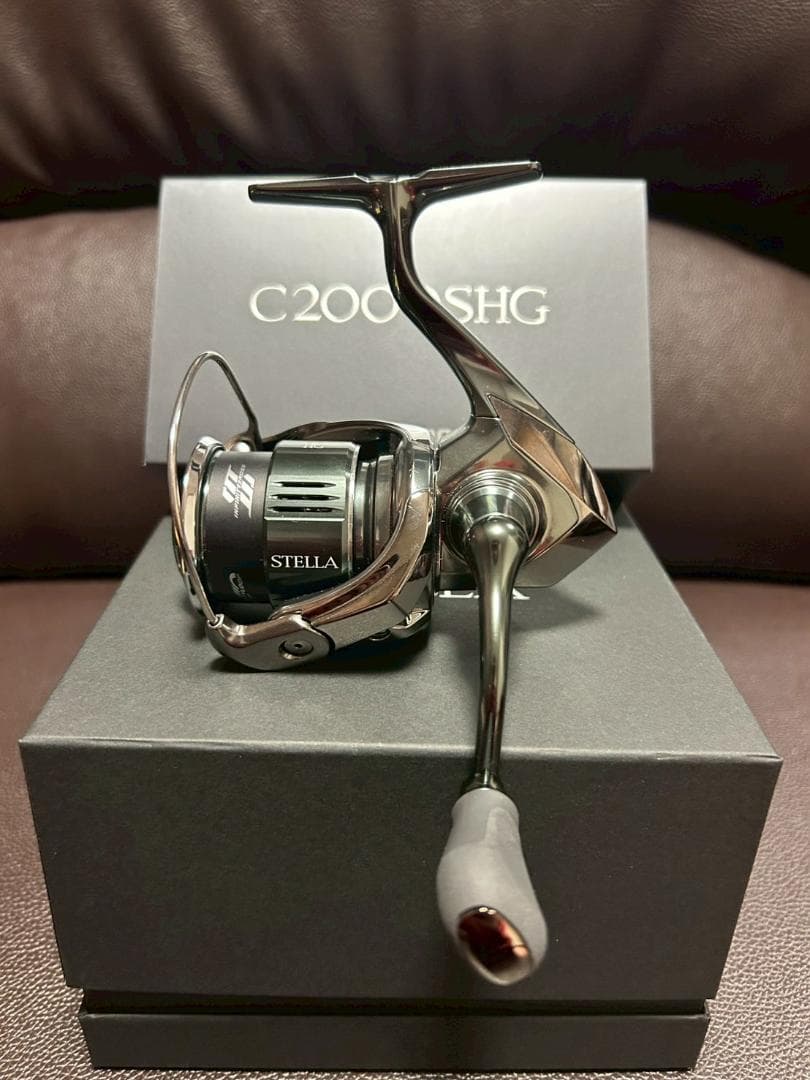 【美品】22 ステラ C2000SHG シマノ スピニング トラウト アジング 美品】22 ステラ C2000SHG シマノ スピニング トラウト アジング 2025