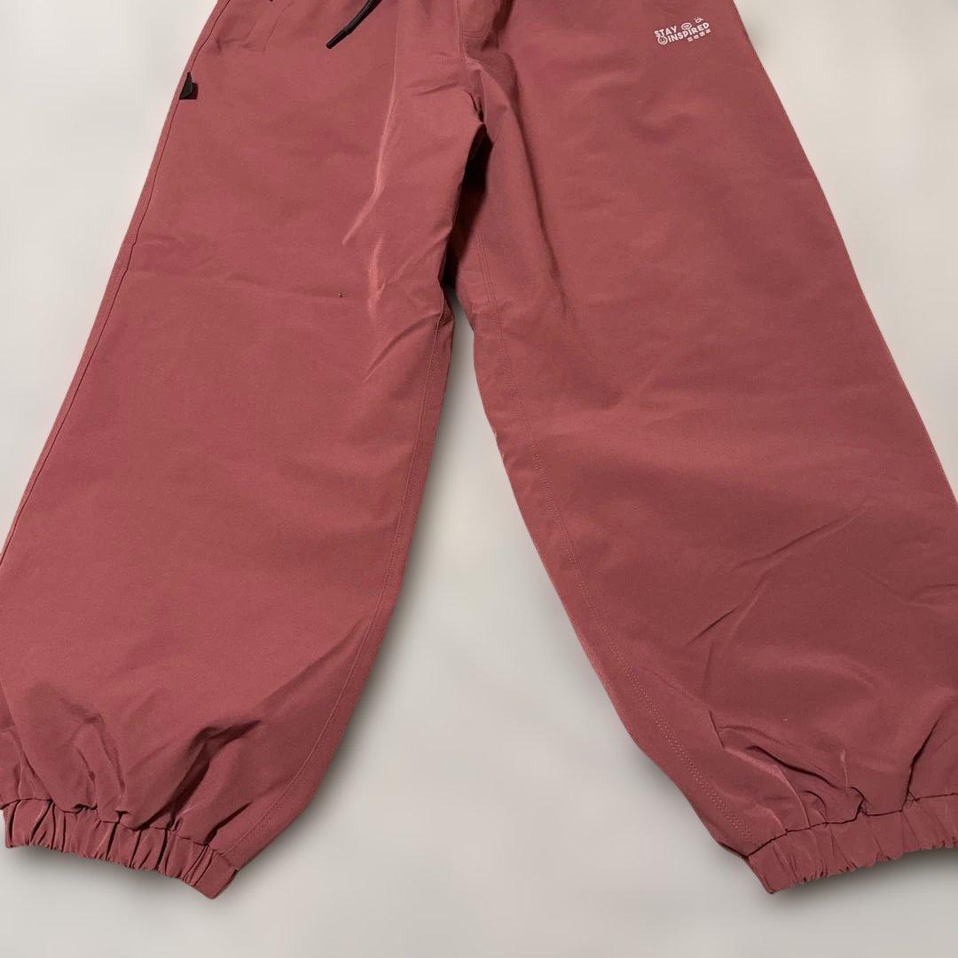 試着のみ 上下2点セット S スノーボードウェア スキーウェア COSPLEE