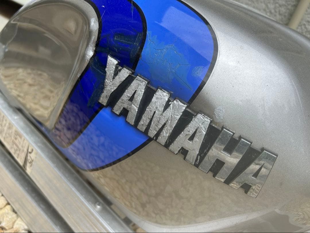 xjr400タンク　4hm rh02j 後期