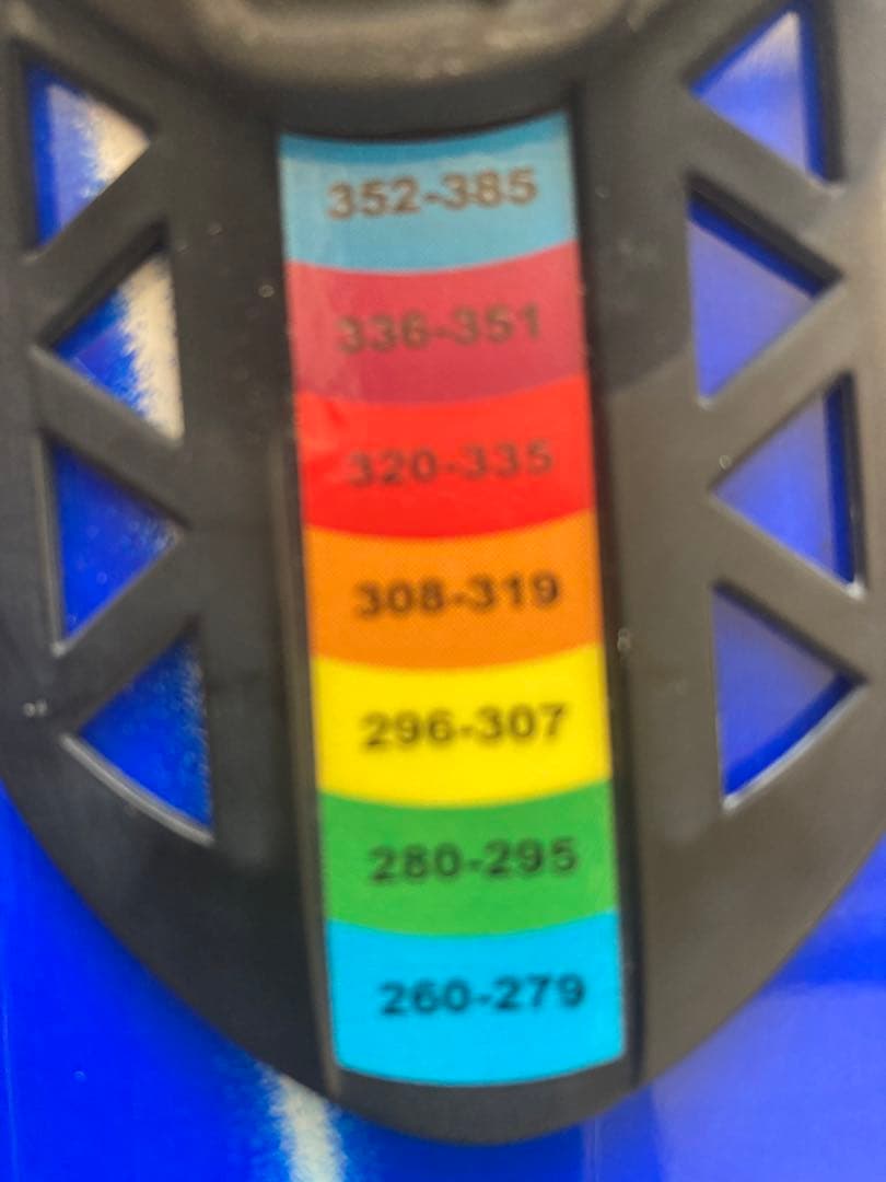 【未使用・美品】ショートスキー(ファン)ボードと解放ビィンディング のセット