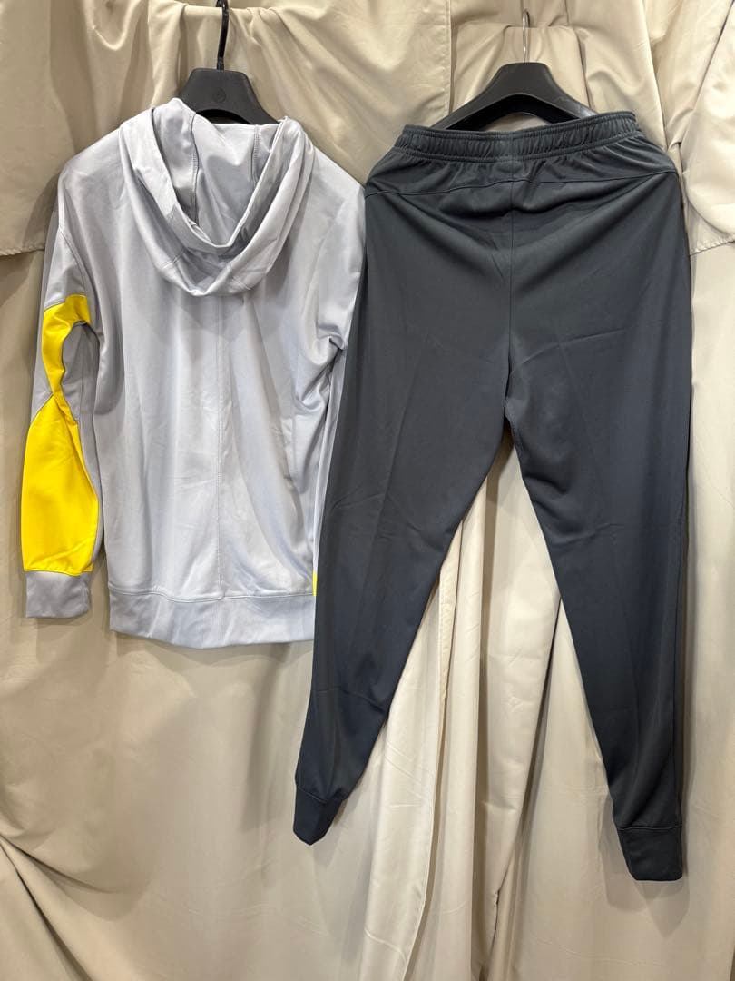 【新品】 リバプールFC トラックスーツ ストライク グレー　24/25