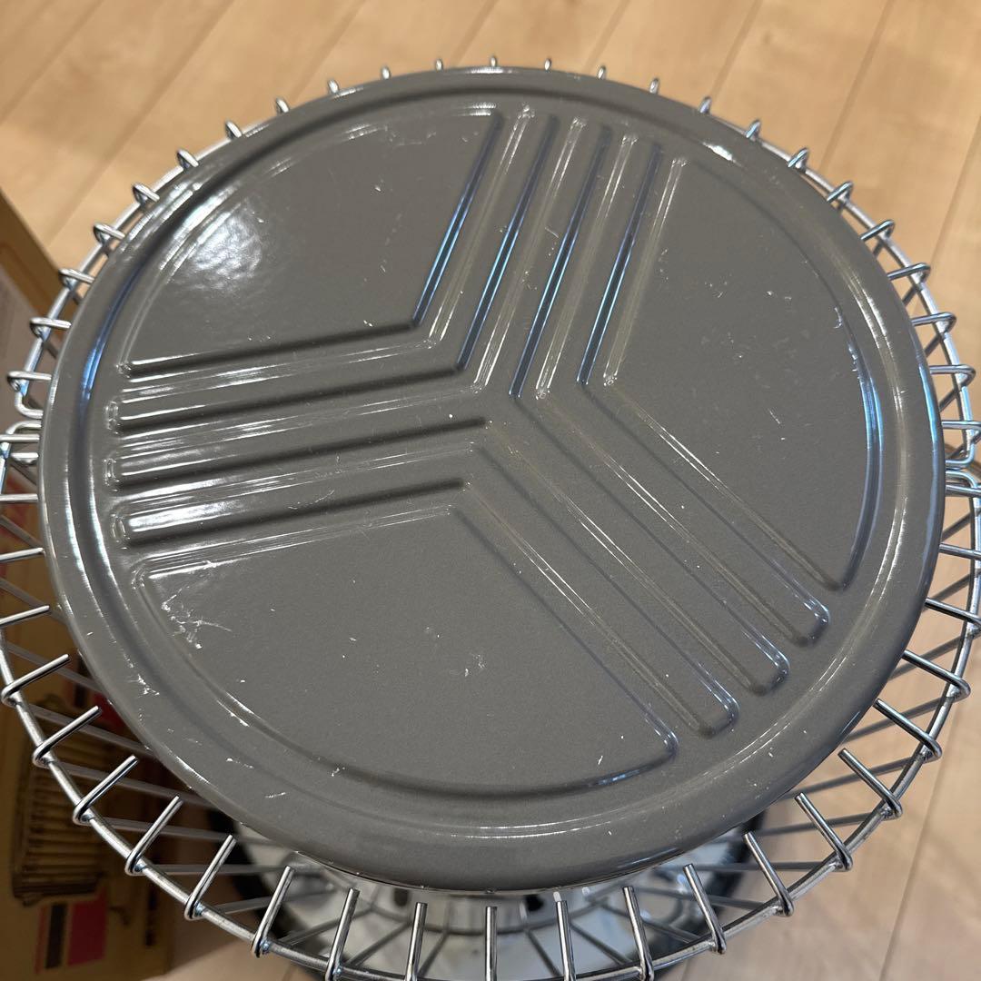 【美品】TOYOTOMI トヨトミ KS-67H(W) ホワイト 石油ストーブ