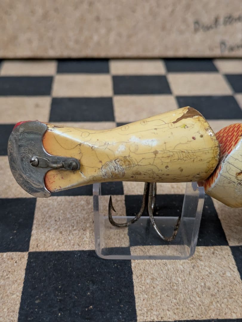 Heddon Gamefisher Lure - Fin & Flame 1319.Heddon's Game Fisher