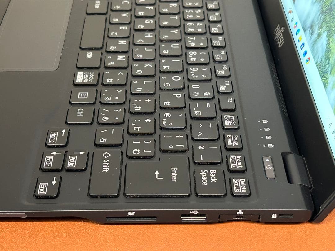 LIFEBOOK U939 i5-8365U FHD 8G 顔認証 256GB