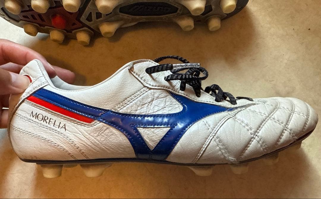 ミズノ　モレリア2JAPAN 27.5cm