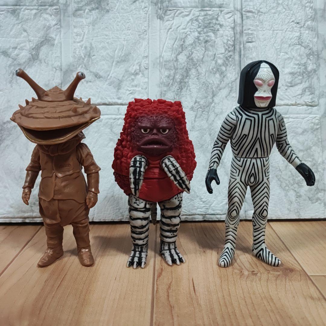 ウルトラマン ウルトラ怪獣 ピグモン カネゴン ダダ ソフビ 3個セット