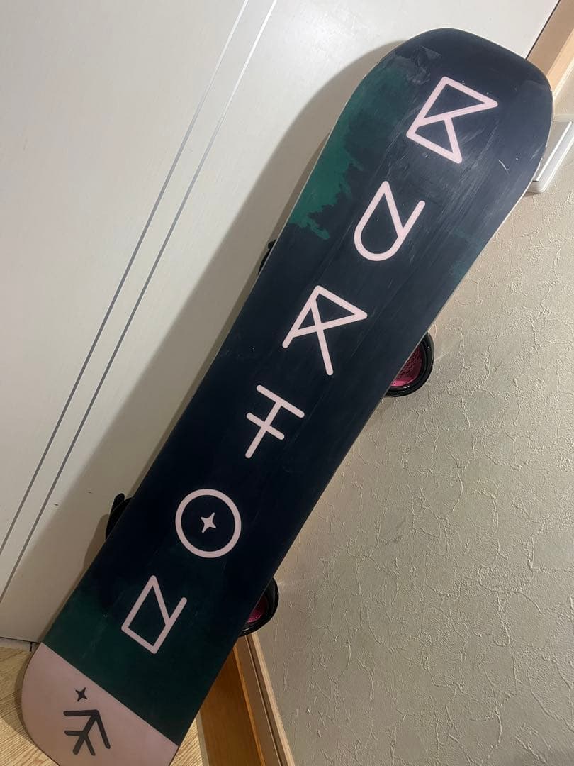 滑れるキッズ、小中学生！バートンセット！ YEASAYER 130cm LEXA