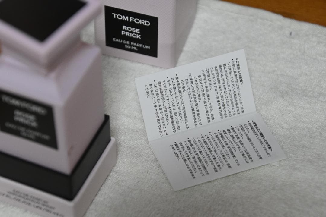 トムフォード – ローズ プリック Tom Ford – Rose Prick