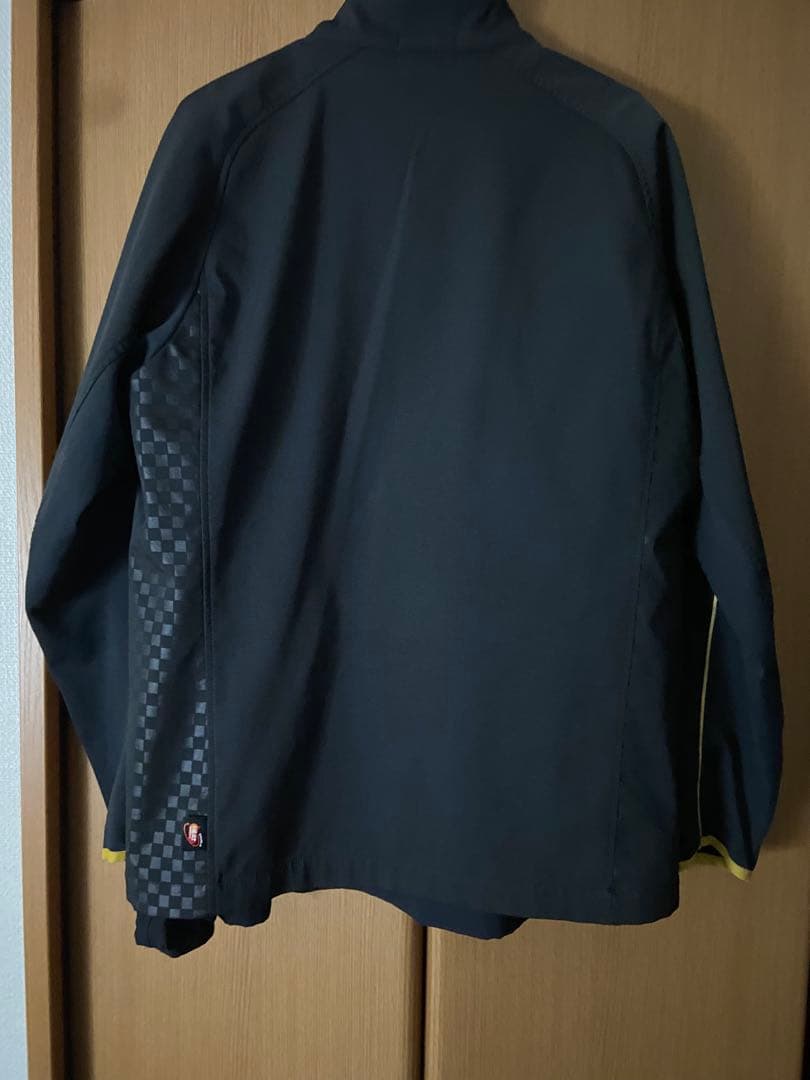 販売終了商品 YONEX Lサイズチェック柄ジャケット HEAT CAPSULE