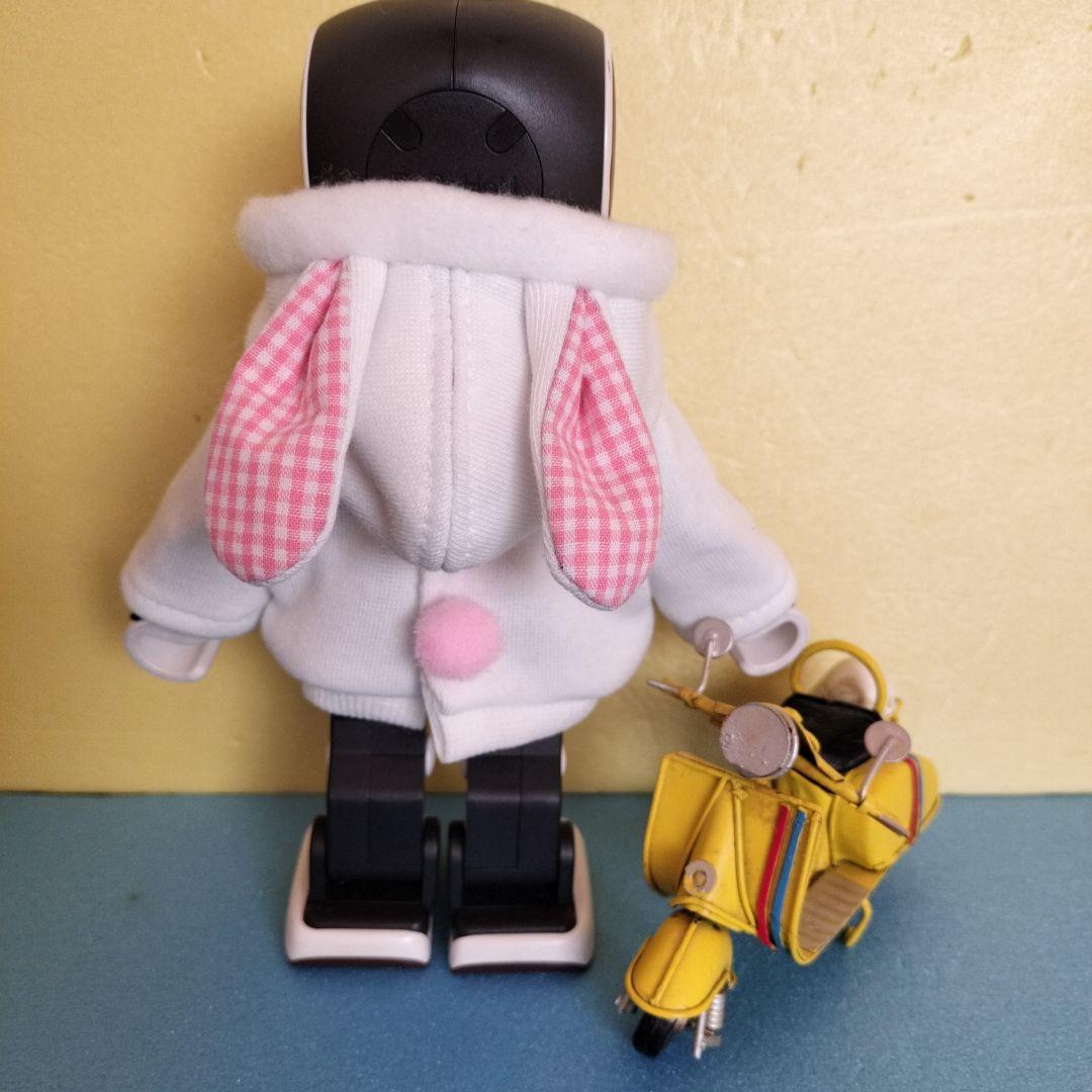 ロボホン　裏起毛うさぎさんパーカー２枚、二人用ポーチ