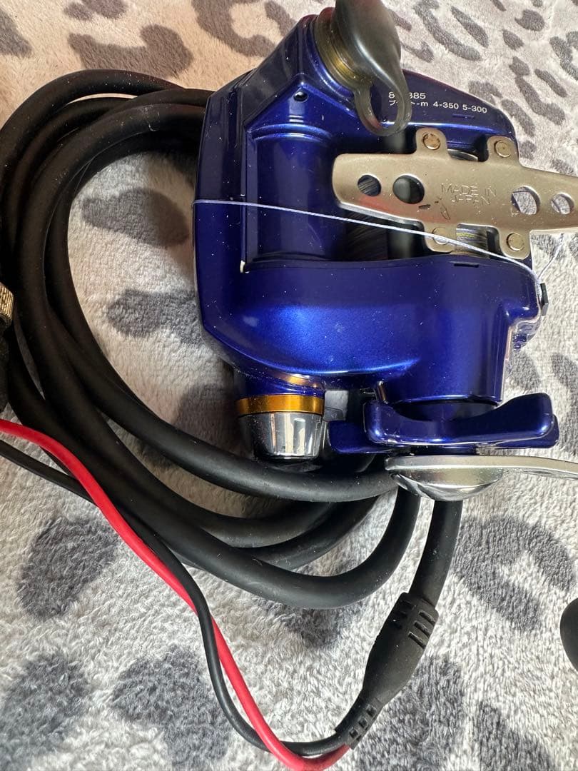 電動リール デジタルディスプレイ付き