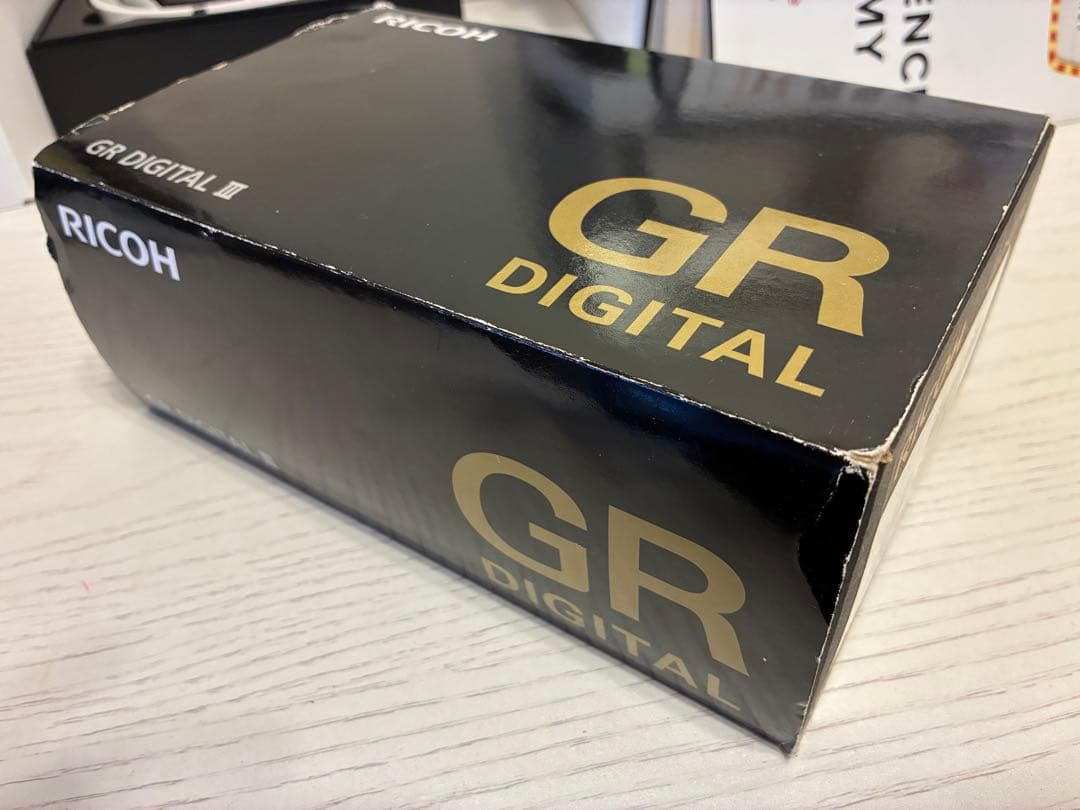 【美品】RICOH GR DIGITAL III(3) ショット数1535回