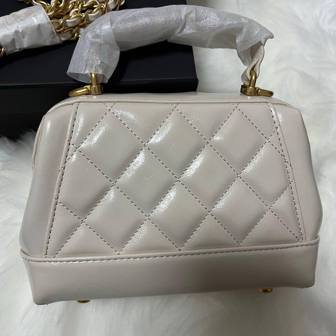 1/5正午まで限定セール‼️ノベルティ　チェーン ショルダーバッグ VIP ギフト