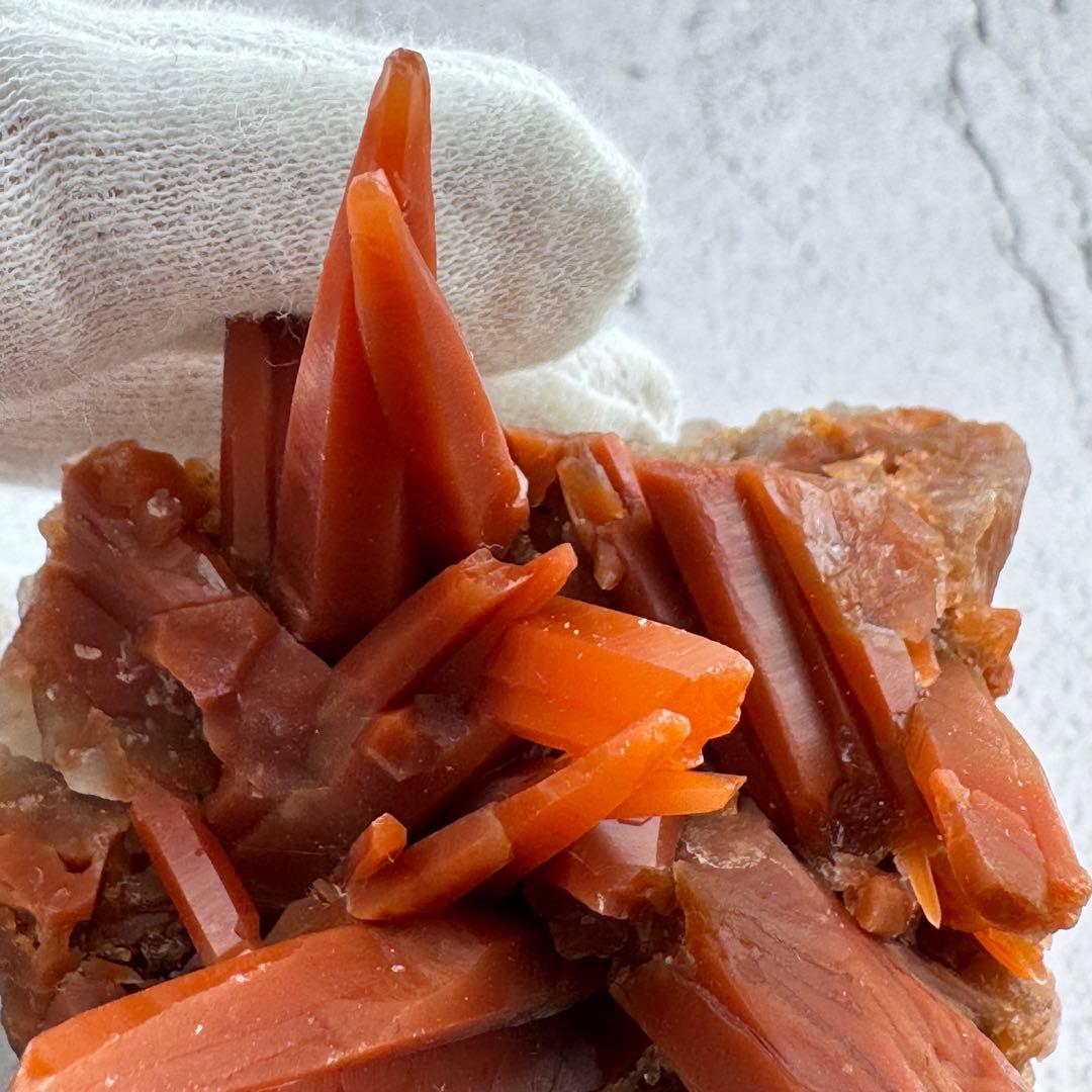 G-62マダガスカル産 赤水晶 クラスター 天然石 レッドクォーツ 希少原石