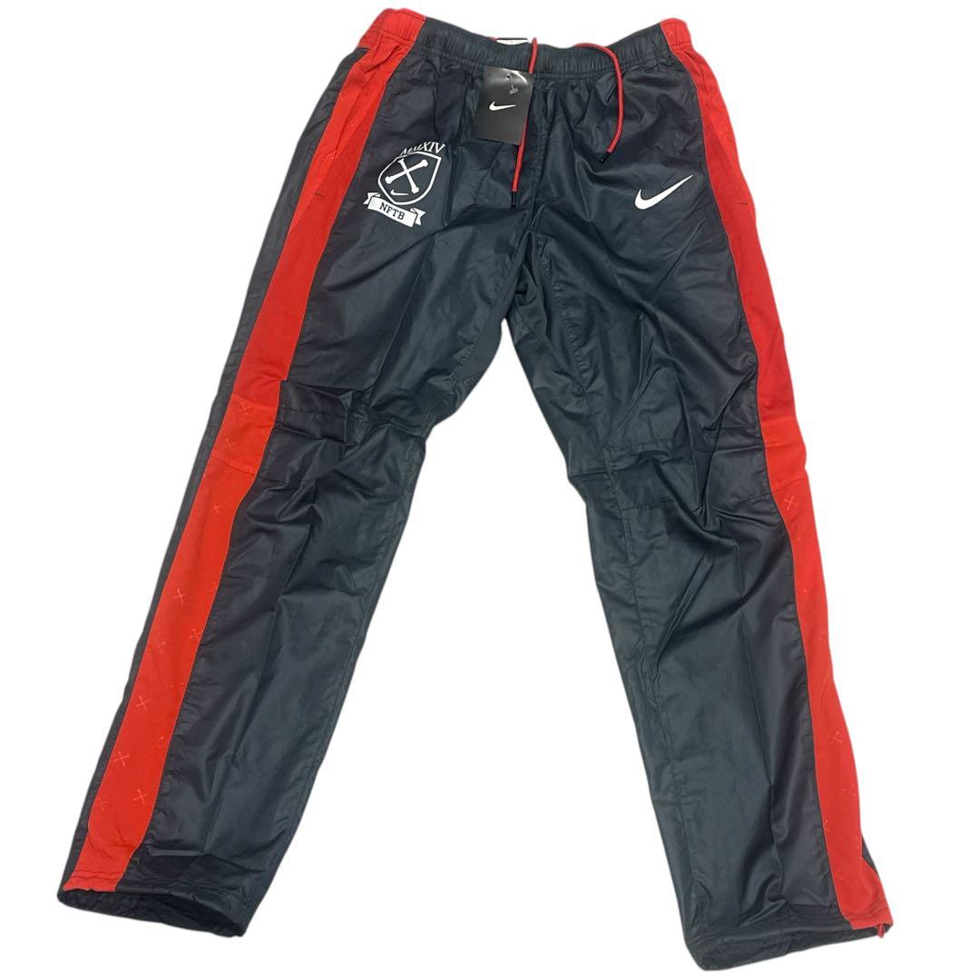 本日発送　新品　未使用タグ付き　NIKE NFTB ピステ　セットアップ