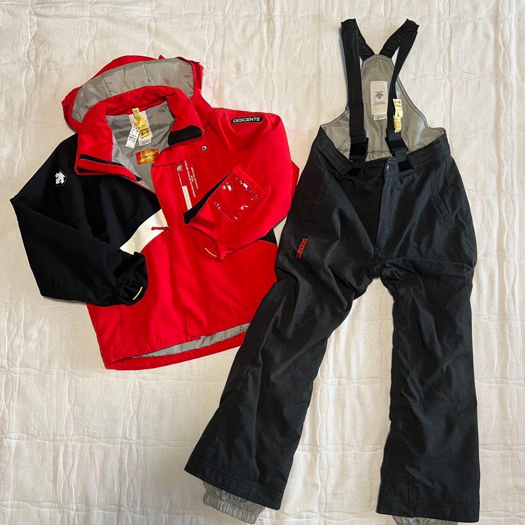DESCENTE デサント140cm子ども用スキーウェア セット