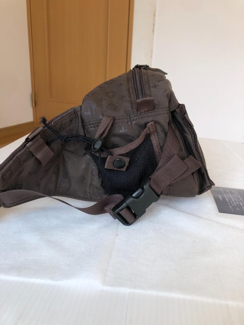 良品　ヘッドポーター　モノグラム　ウエスト　ポーチ　ボディー　バッグ　旅行