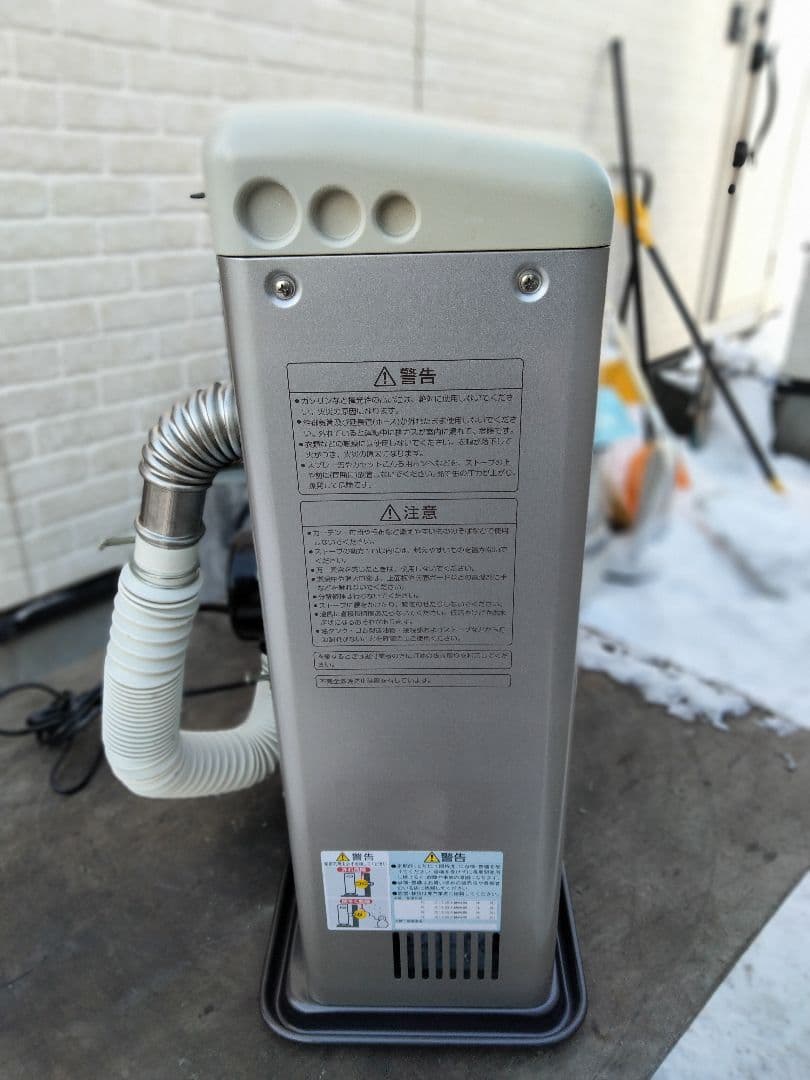 サンポットFF石油ストーブゼータス！品番「FFR‐563SX」2018年式中古品