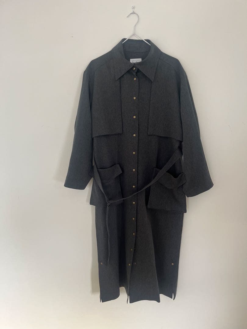 希少foufouグレーコート ウエストベルト付き