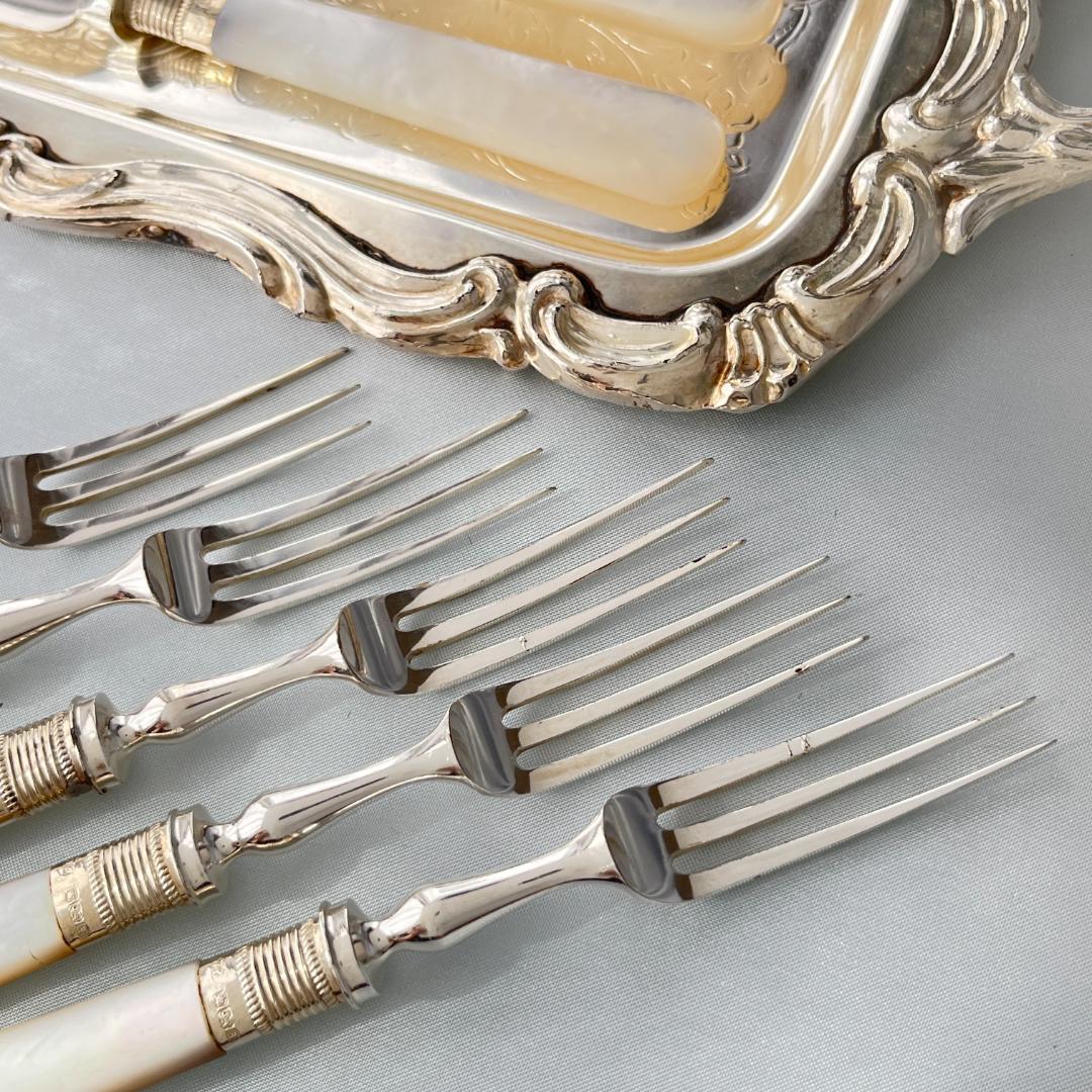 【William Yates 】【白蝶貝 / 純銀継手】デザートセット ケース