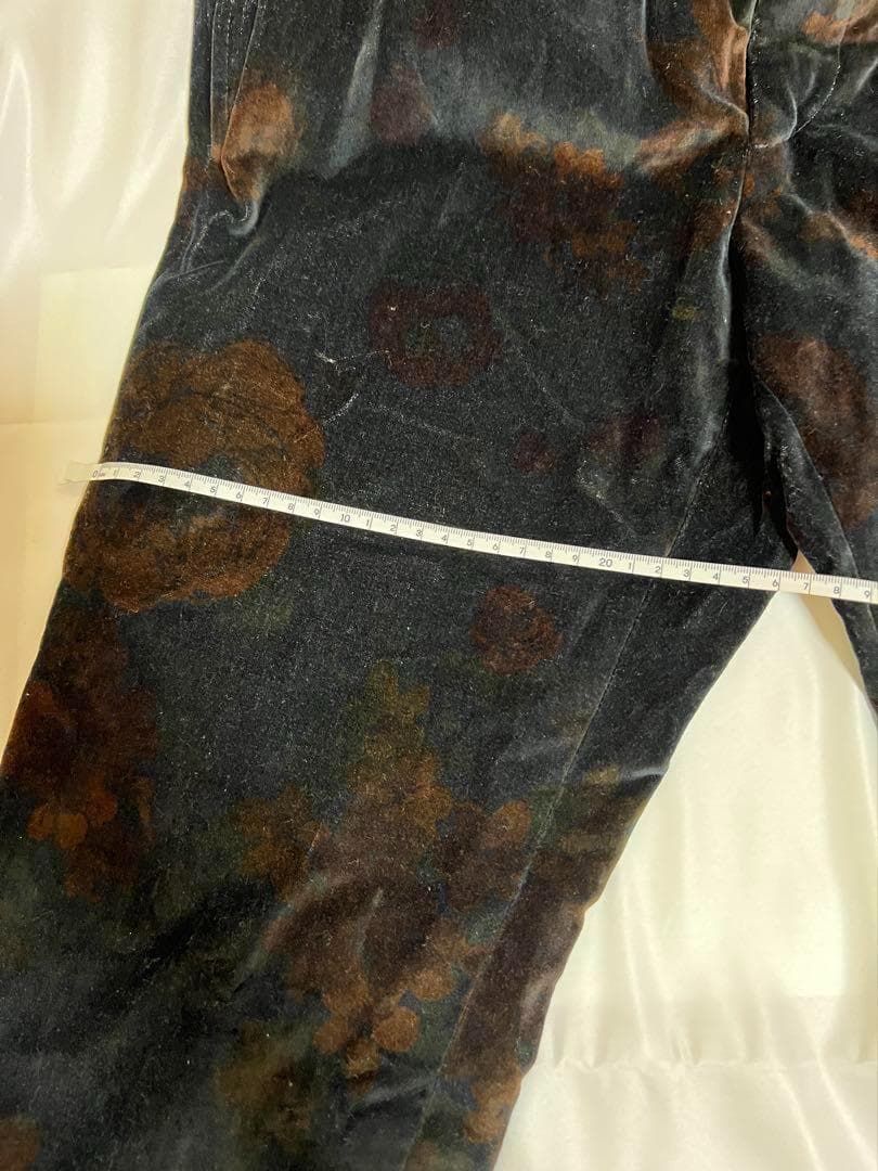 GUCCI フラワープリント ベルベットパンツ サイズ42/11号