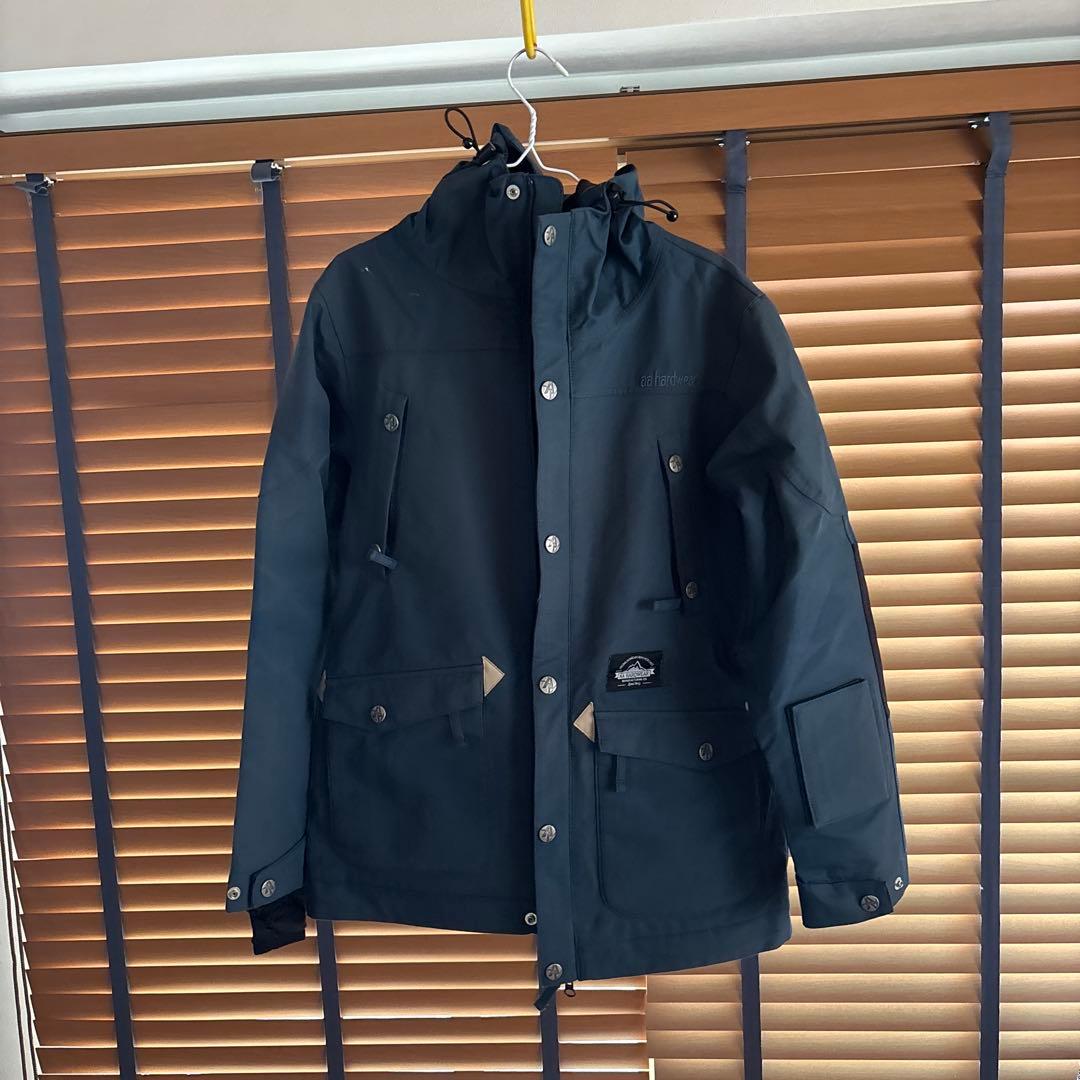 AA HARDWEAR スノーボードジャケット ターコイズブルー　サイズs 楽天市場】ラスト1着 Sサイズ 40%off 送料無料 スノーボードウェア