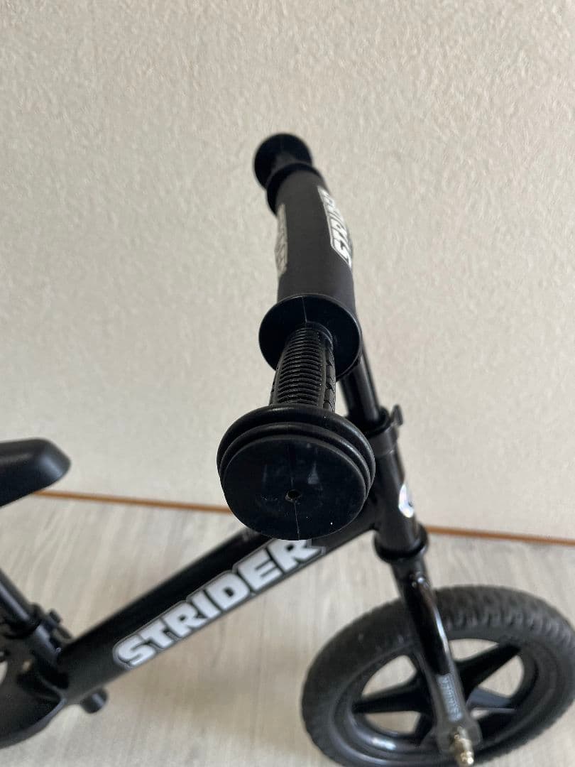 ストライダー 12インチ スポーツタイプ ブラック