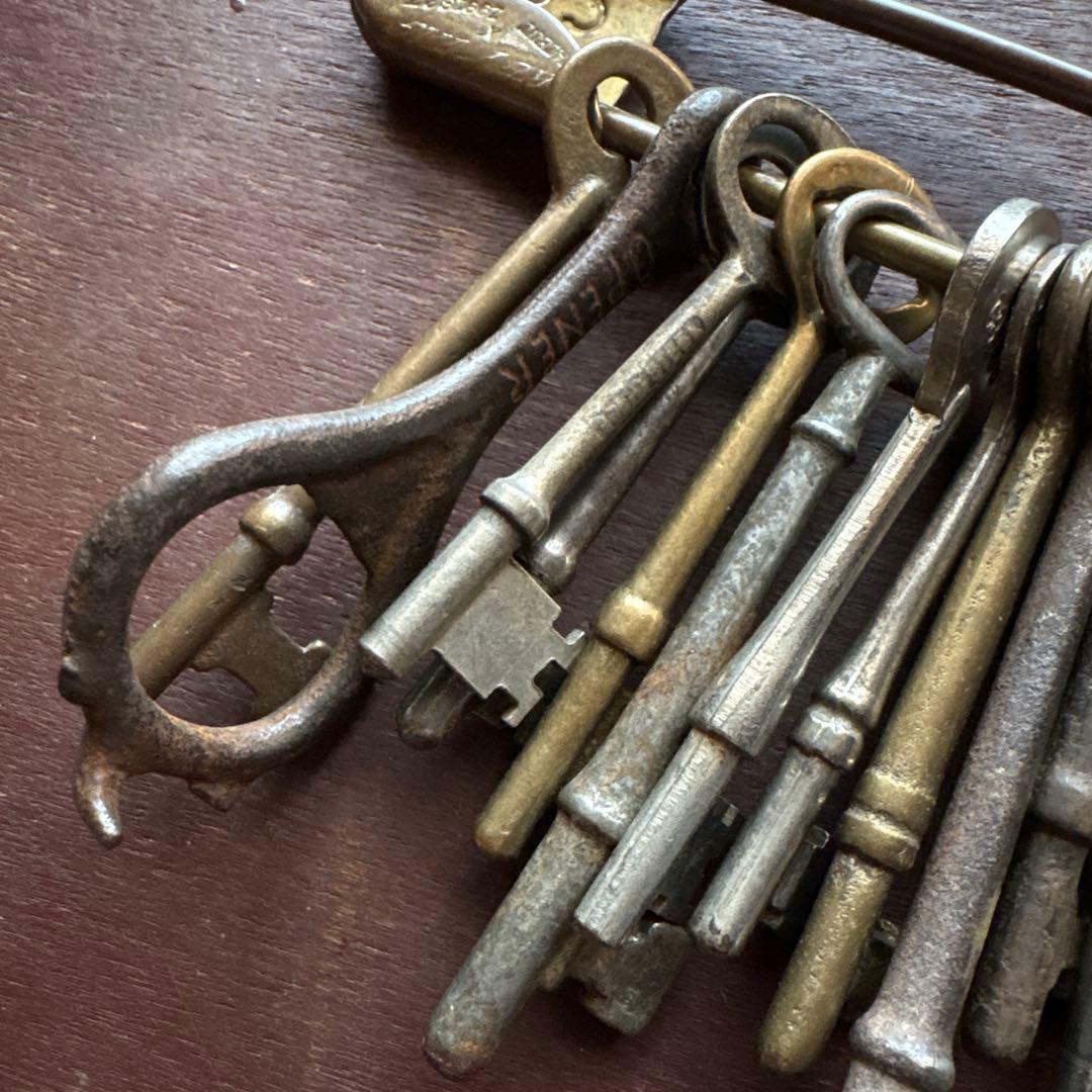 スケルトンキー／ランドリーピン／アンティーク／USA