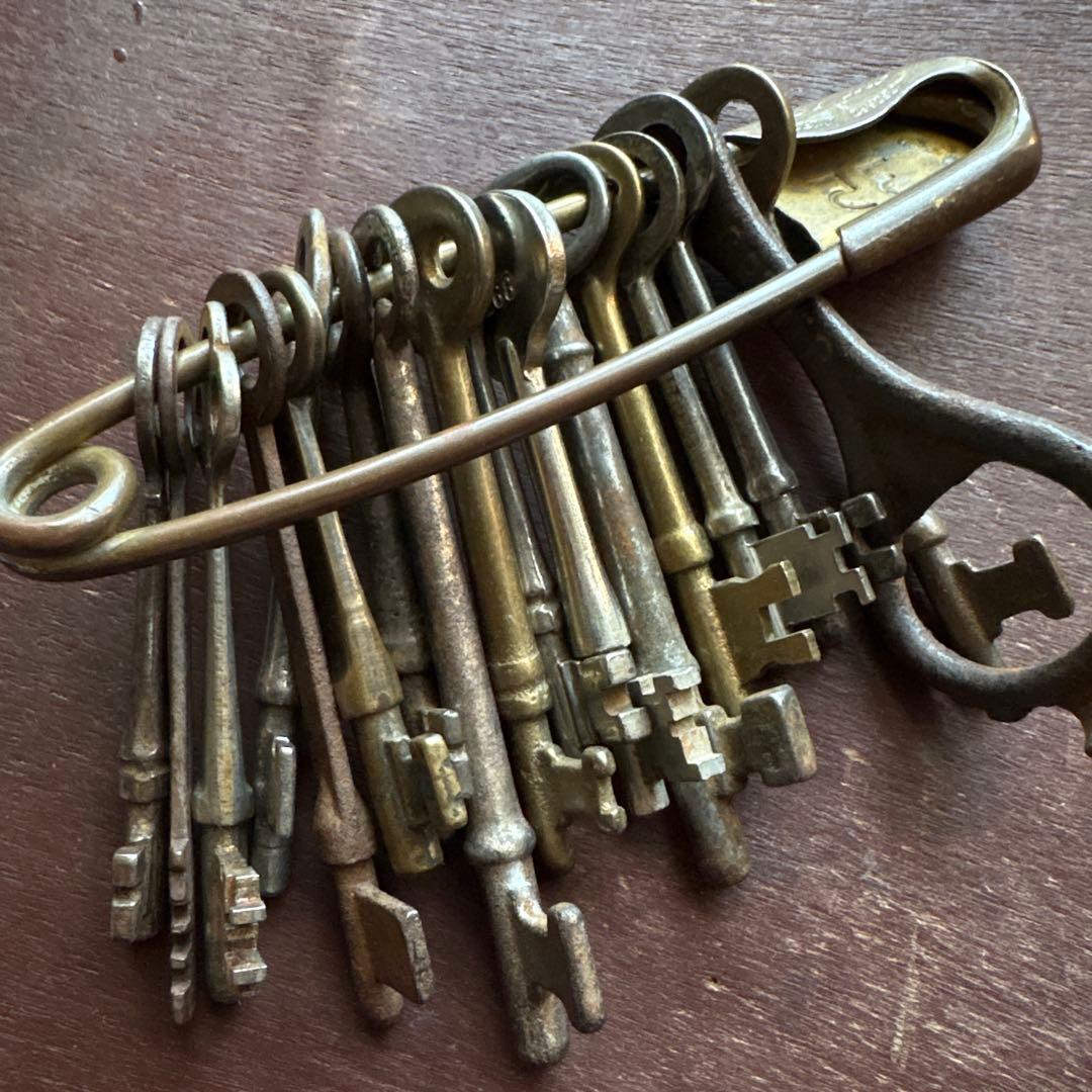 スケルトンキー／ランドリーピン／アンティーク／USA