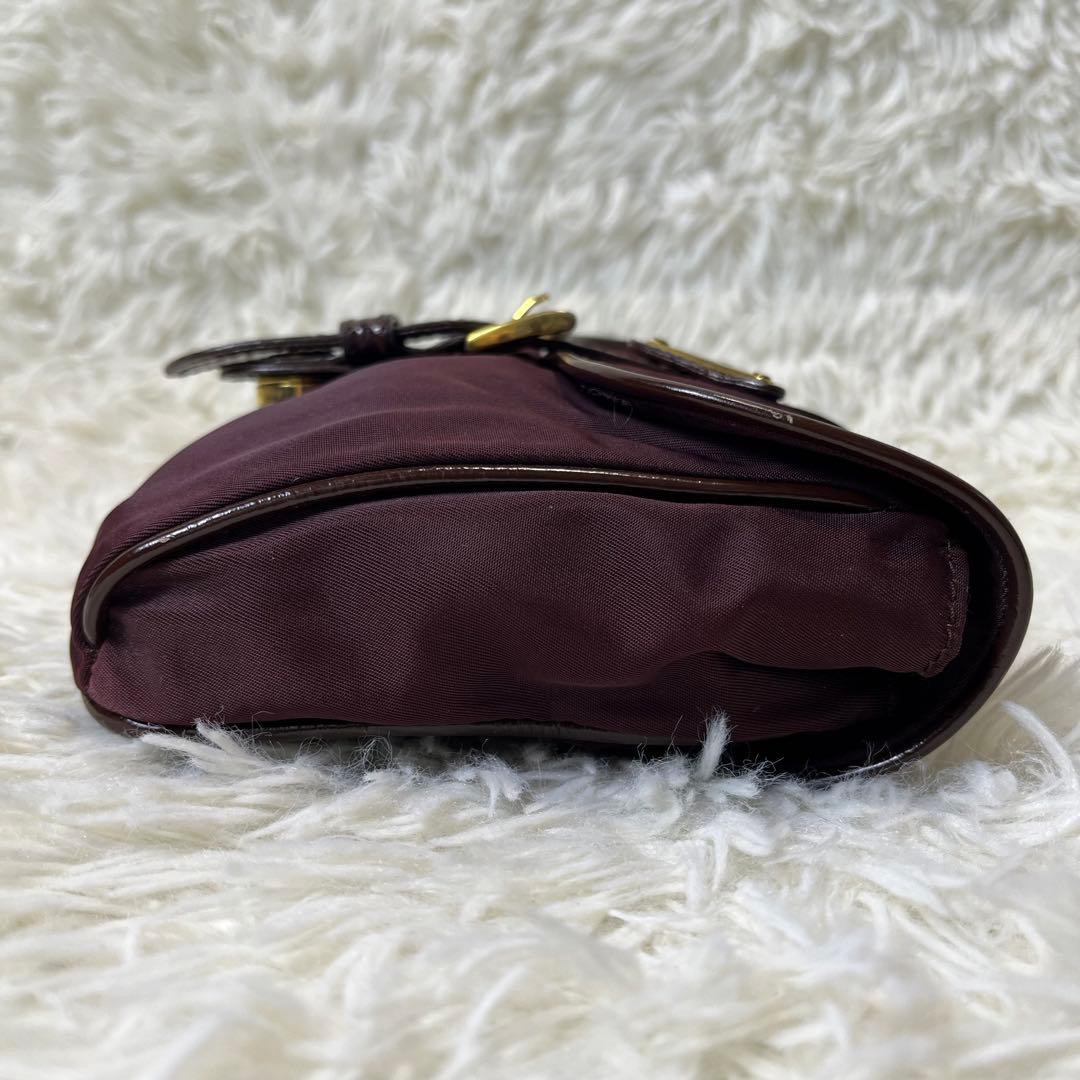 超希少✨ プラダ ウエストポーチ ボディバッグ 三角プレート クロコ