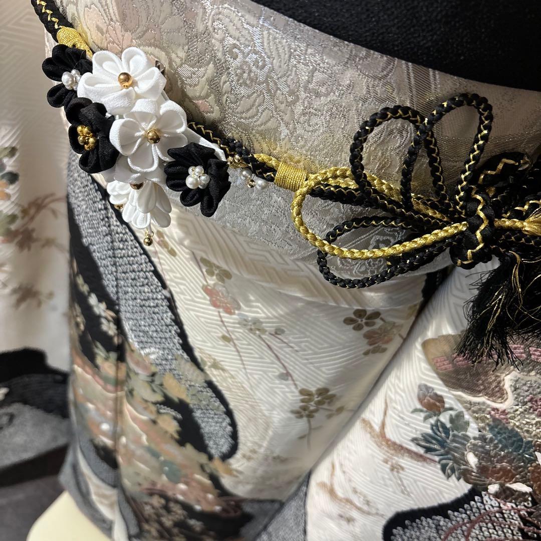 美品　白地　地紋　染分け　手絞り　逸品　振袖　フルセット 振り袖