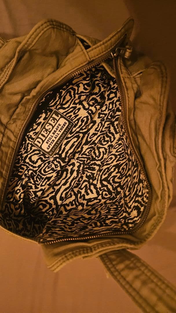 DIESEL archive metal logo ショルダーバッグ Y2K - メルカリ