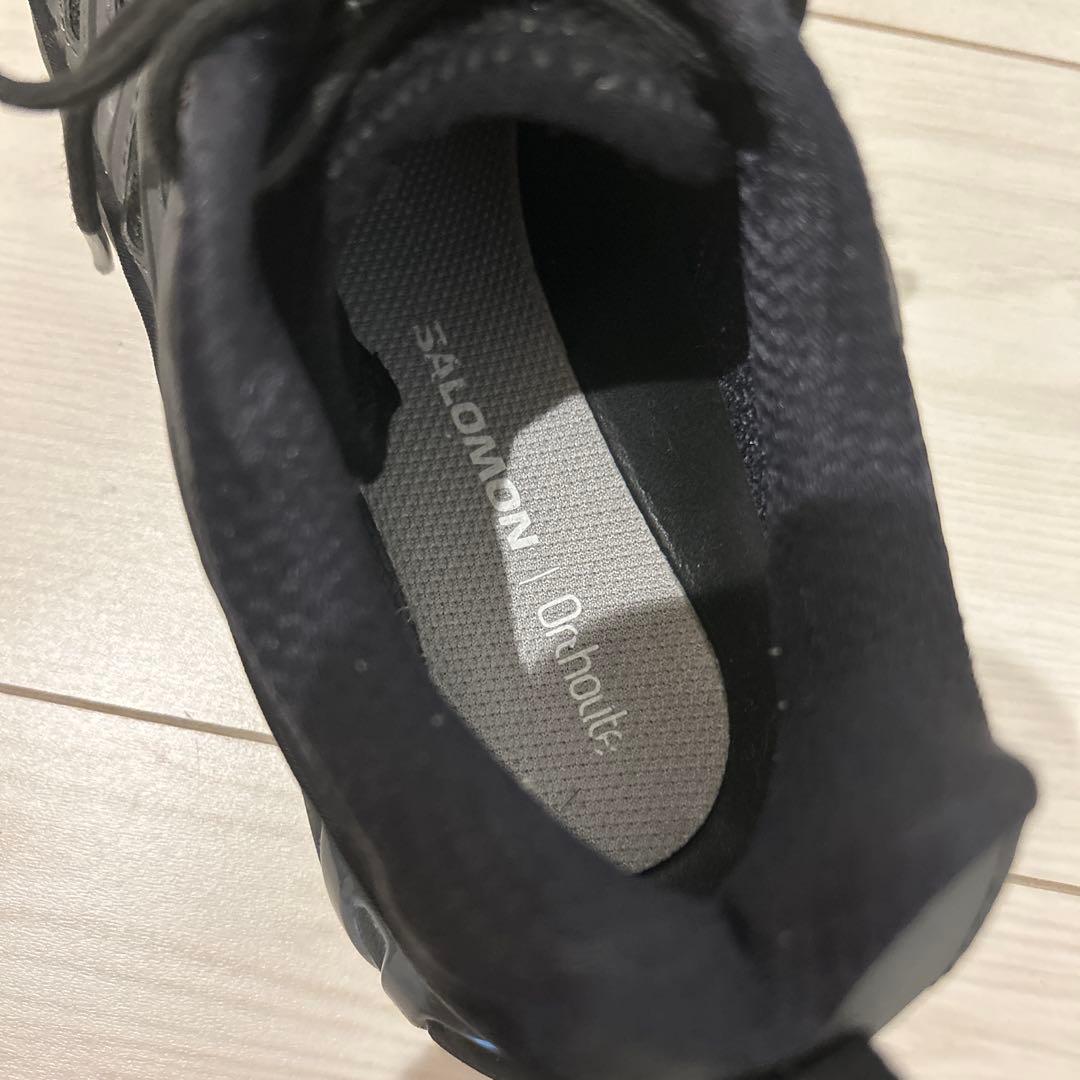 サロモン　スニーカー　24cm