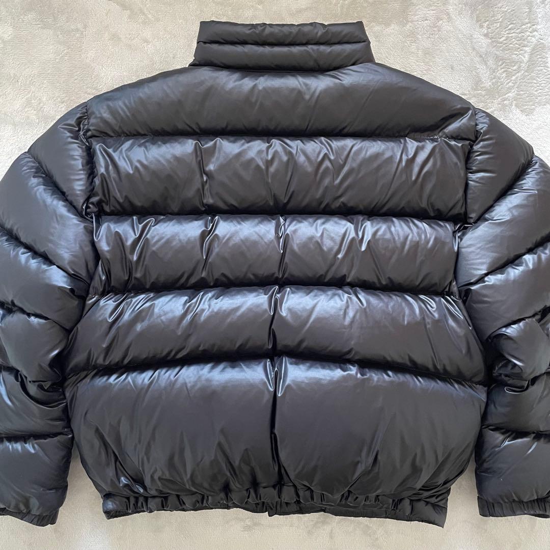 【完売品】ネバザ　DSN Down Puffer Jacket