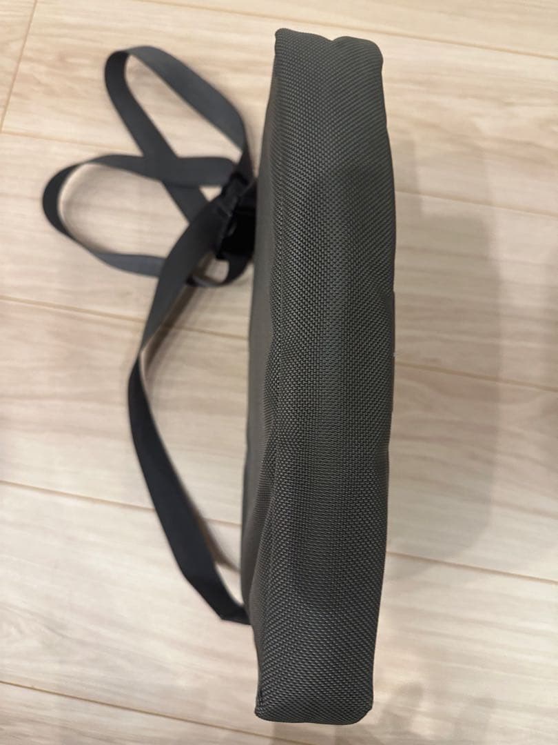 ⭐︎廃番⭐︎BRIEFING DELTA SLASHER S 【STEEL グレー】