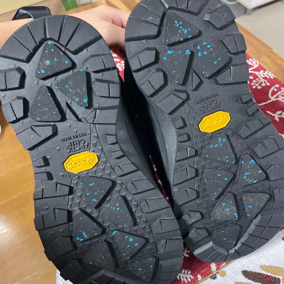 美品THE NORTH FACEノースフェイスヌプシブーティウォータープルーフ