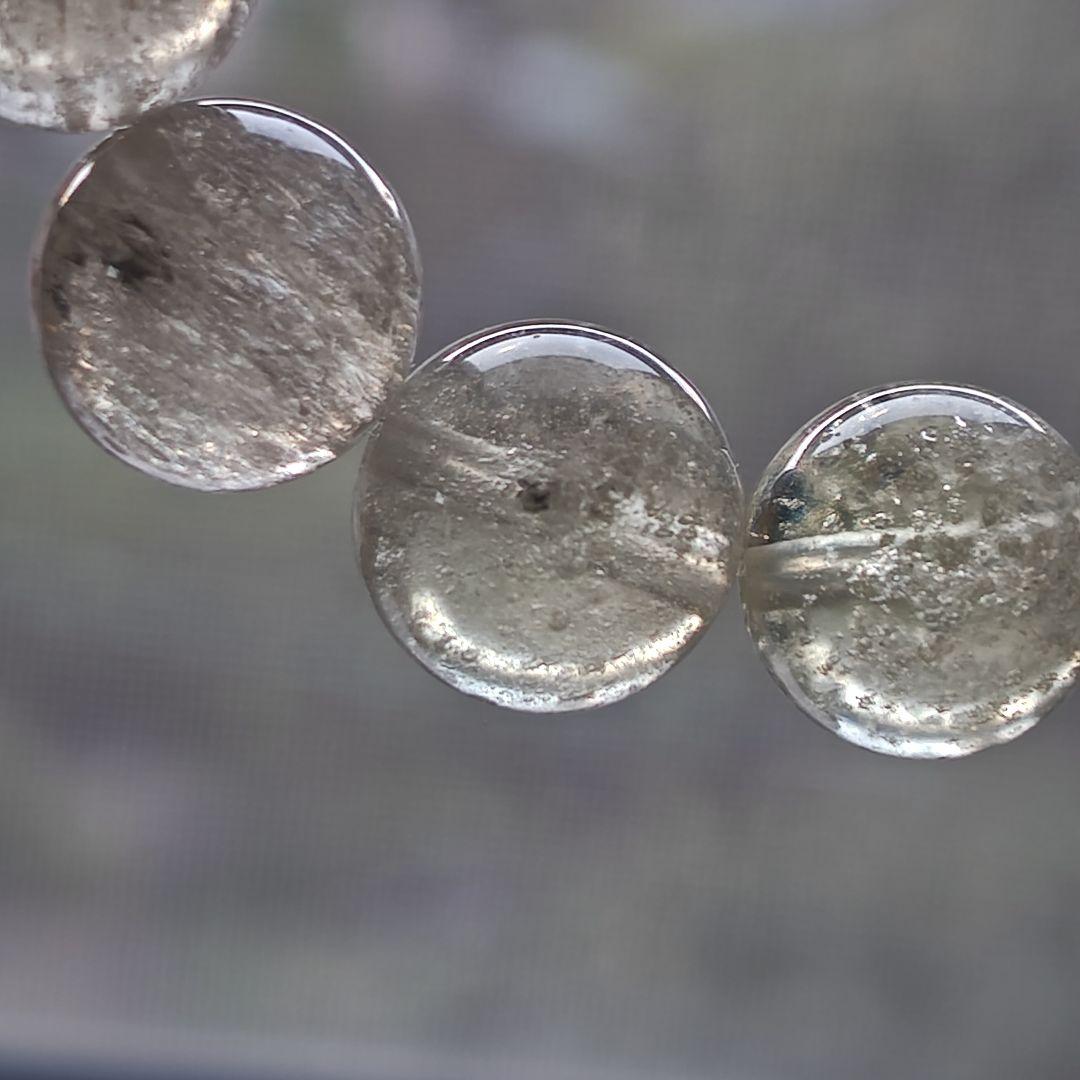 Sです♡　カイラス産水晶　リビアングラス