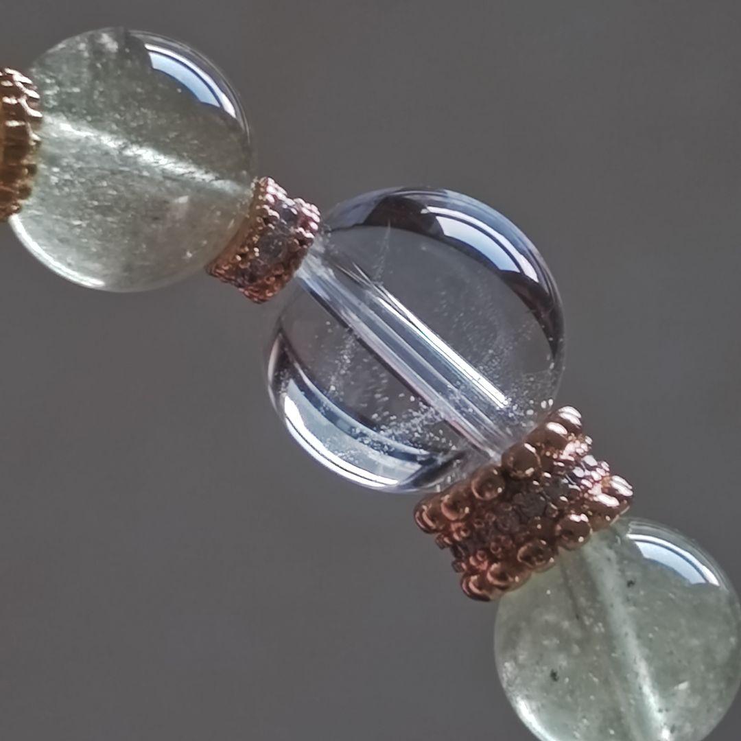 Sです♡　カイラス産水晶　リビアングラス