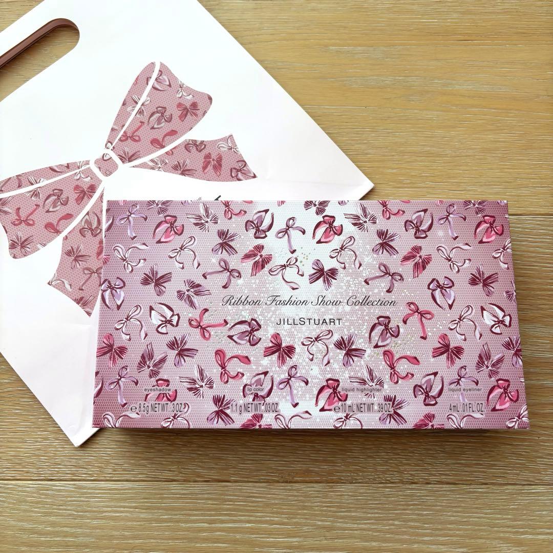 ジルスチュアート クリスマスコフレ 2025 リボンファッションショー コスメ