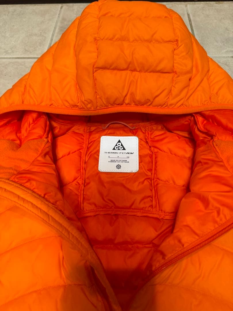 NIKE ACG lava flow ダウンジャケット　Sサイズ　※早い者勝ち