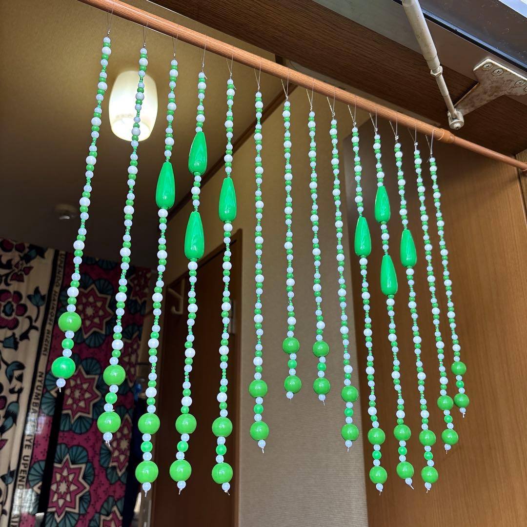 ビーズカーテン レトロ のれん ザ昭和 - メルカリ