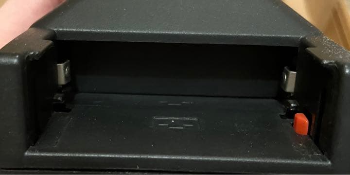 Hot Wheels 水陸両用￼ どんな地形でも走る￼ラジコン￼ ツイスター赤