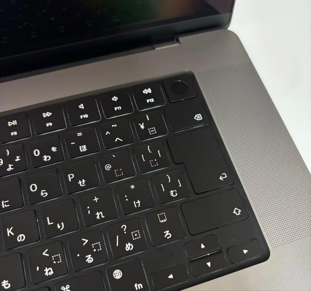 【美品】MacBook Pro M1pro 16GB/1TB 16インチ