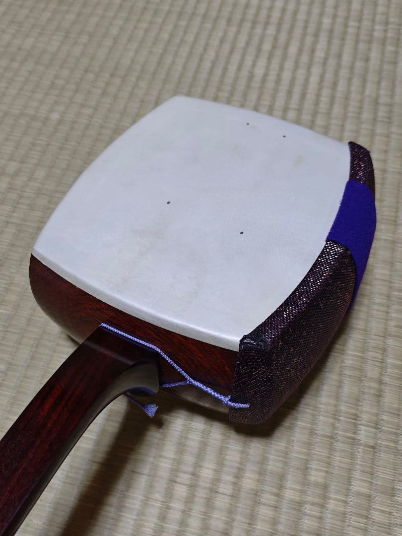 三味線 バチ、駒付き 紅木 皮破れ無し