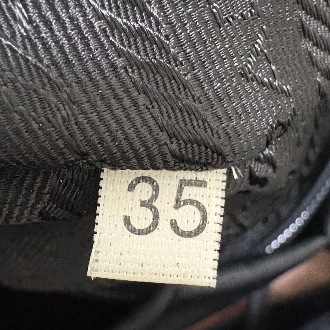 美品　プラダ リュック　バックパック　三角　ナイロン　レザー　黒　白タグ